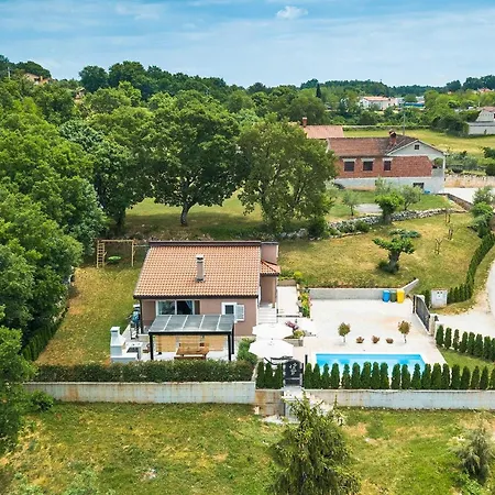 Pepa Butori Ferienhaus