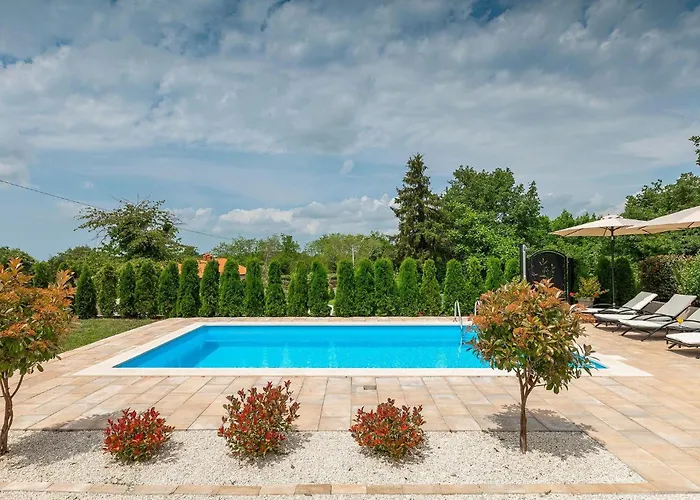 Holiday home Pepa Butori Basici