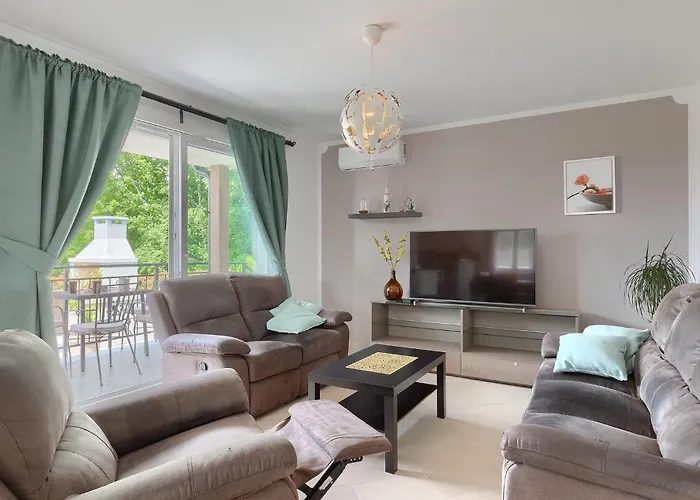 Holiday home Pepa Butori *